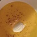 Κολοκυθόσουπα βελουτέ με γιαούρτι συνταγή από[...]