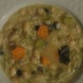 Φασόλια σούπα με λαχανικά και ρύζι συνταγή από[...]